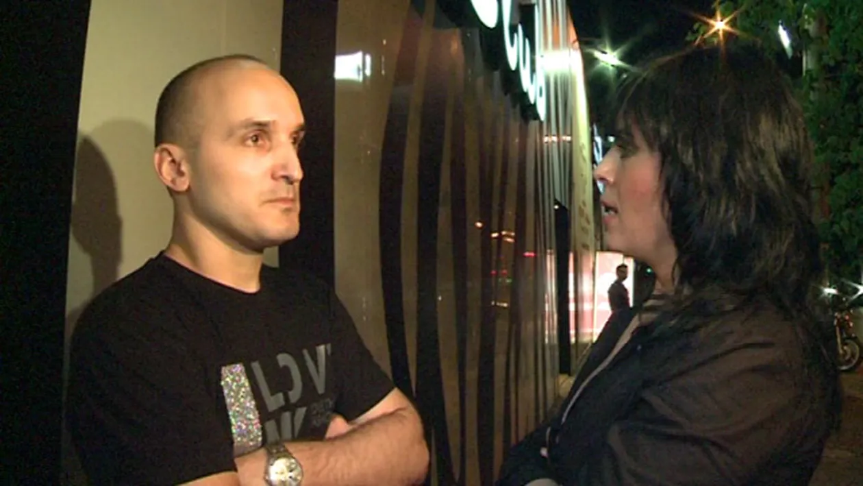 Cristi Marin o acuză pe Mariana Moculescu că îl ameninţă cu moartea! Ce mesaj i-a lipit pe uşă: Mie nu mi-e frică de nimeni