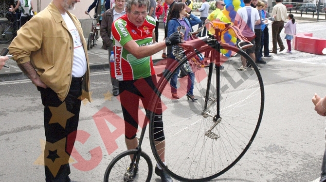 A venit din Ungaria pana la Arad cu velocipedul