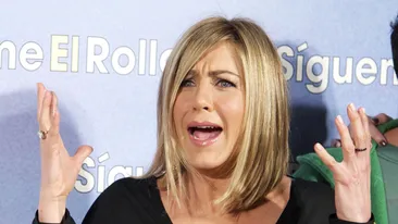 După ani de aşteptare, o super-vedetă e însărcinată! Vezi cine se pare că se pregăteşte să nască la 43 de ani!