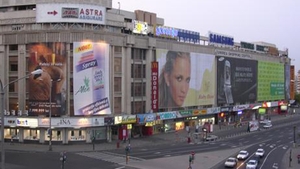 Nu te asteptai sa vezi asa ceva chiar in buricul Capitalei! Trecatorii au ramas cu gura cascata!