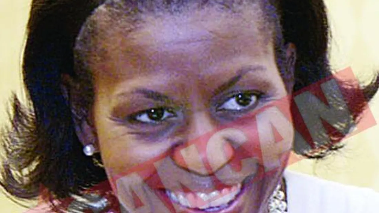 Michelle Obama si-a pus gene false