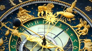 Horoscop Rac 2026. Află ce ți-au prezis astrele pe casa iubirii, a carierei și mai ales a banilor pentru tot anul următor