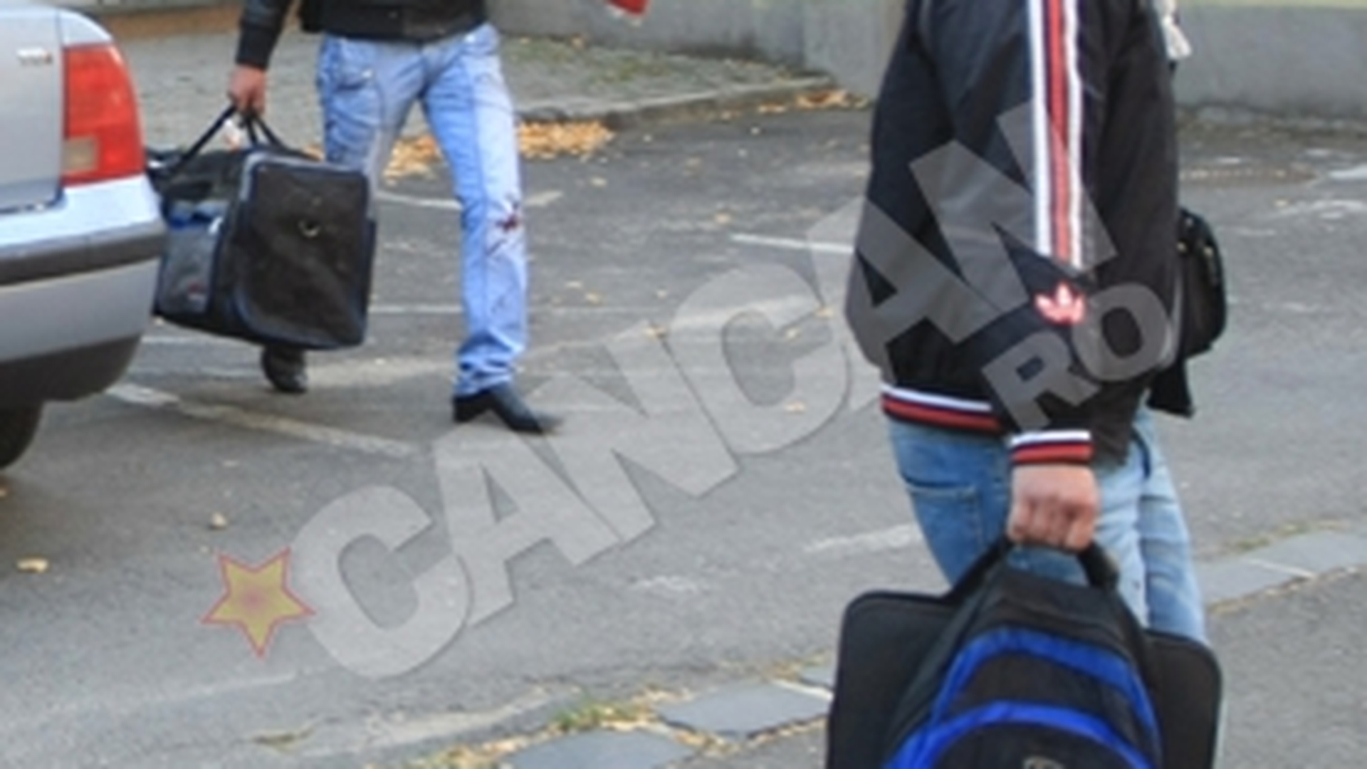 Trei romani au supravietuit accidentului de vineri: "Parca suntem blestemati sa murim pe soselele din Ungaria!"