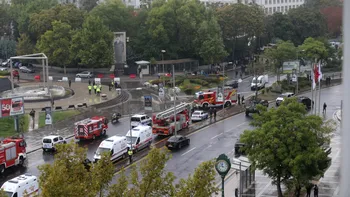 Atac terorist în capitala Turciei. Un atacator sinucigaș s-a detonat lângă Parlament. Doi polițiști răniți