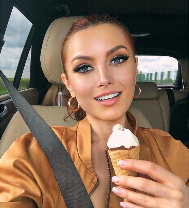 Elena Gheorghe a făcut anunțul chiar de ziua ei: ”Un nou bebeluș!”