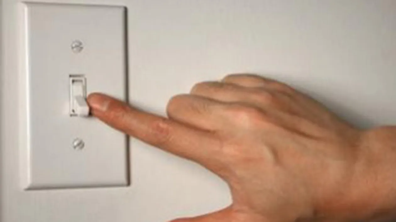 Mai multe scoli din Constanta nu isi pot sustine orele din cauza lipsei apei si a energiei electrice!