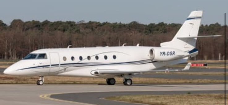 Manelista Roxana, regină pe yachtul milionarului TINMAR care a dus-o acasă cu avion privat!