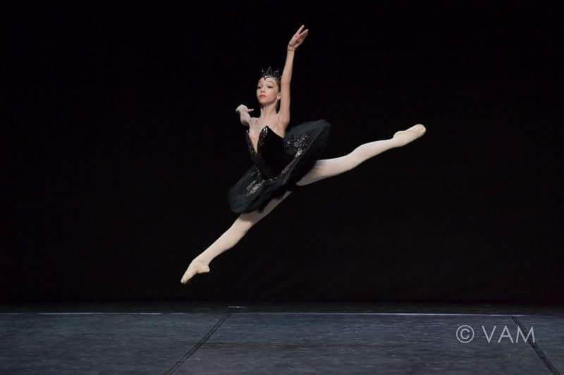Bianca Andreea Badea, copilul-minune al baletului care a impresionat juriul de la „Românii au talent”, ajutată de Primăria Sectorului 4 să ajungă în S.U.A