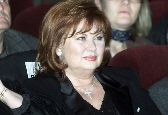 Ministerul Culturii si Cultelor a organizat festivitatea de decernare a Premiilor Nationale in domeniul teatrului. In imagine, Mariana Nicolesco si Florina Cercel