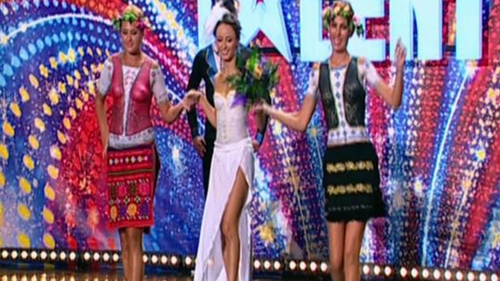 Nunta de senzatie la "Romanii au talent"! Mireasa a venit in sanii goi! Mihai Petre a ramas masca: "Pai si de ce are chiloti?"