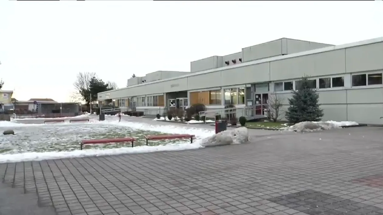 Discriminare sau lipsa de comunicare? O eleva romanca din Austria s-a spanzurat dupa ce colegii i-au facut glume proaste