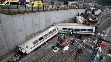 TRAGEDIE ÎN SPANIA! Cel puţin 69 de persoane au murit iar 143 au fost rănite după ce un tren de călători a deraiat