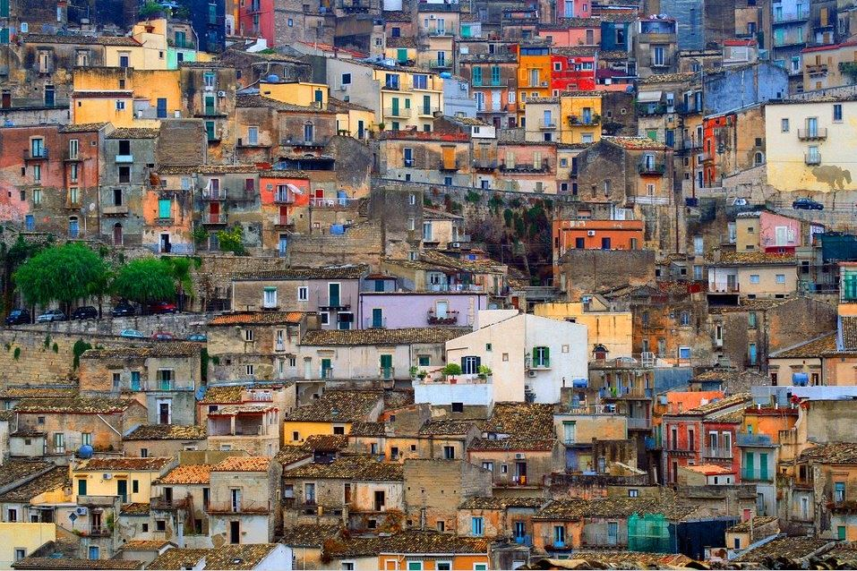 Vești bune din Sicilia! Autoritățile de aici vor plăti jumătate din biletul de avion și o treime din cazare pentru turiștii care vor să o viziteze la toamnă