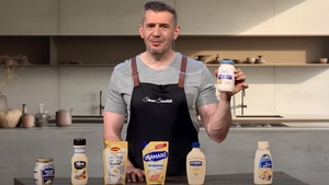 Consumi maioneză din comerț? Din ce este făcută, de fapt, potrivit lui Dragoș Pătraru