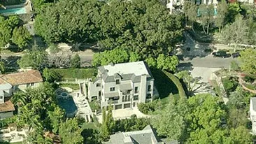 Katy Perry si Russell Brand si-au luat casa de 2,2 milioane de dolari