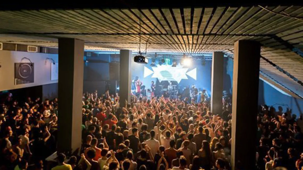 Semnul mortii care a prevestit tragedia! Ce a aparut pe acoperisul clubului Colectiv inainte de nenorocire