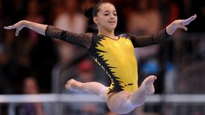 Larisa Iordache, medalie de argint la individual-compus, la CE de la Moscova