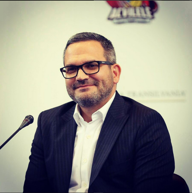 Omer Tetik, bancherul pasionat de motoare
