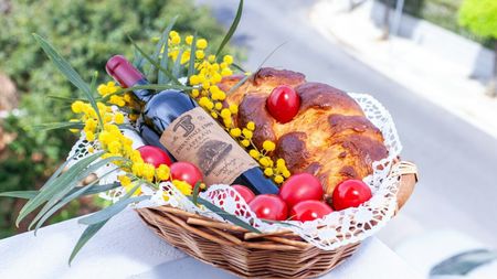 Atenție la alimentele de Paște! Ce trebuie să verifici înainte să cumperi. Așa eviți pericolul!