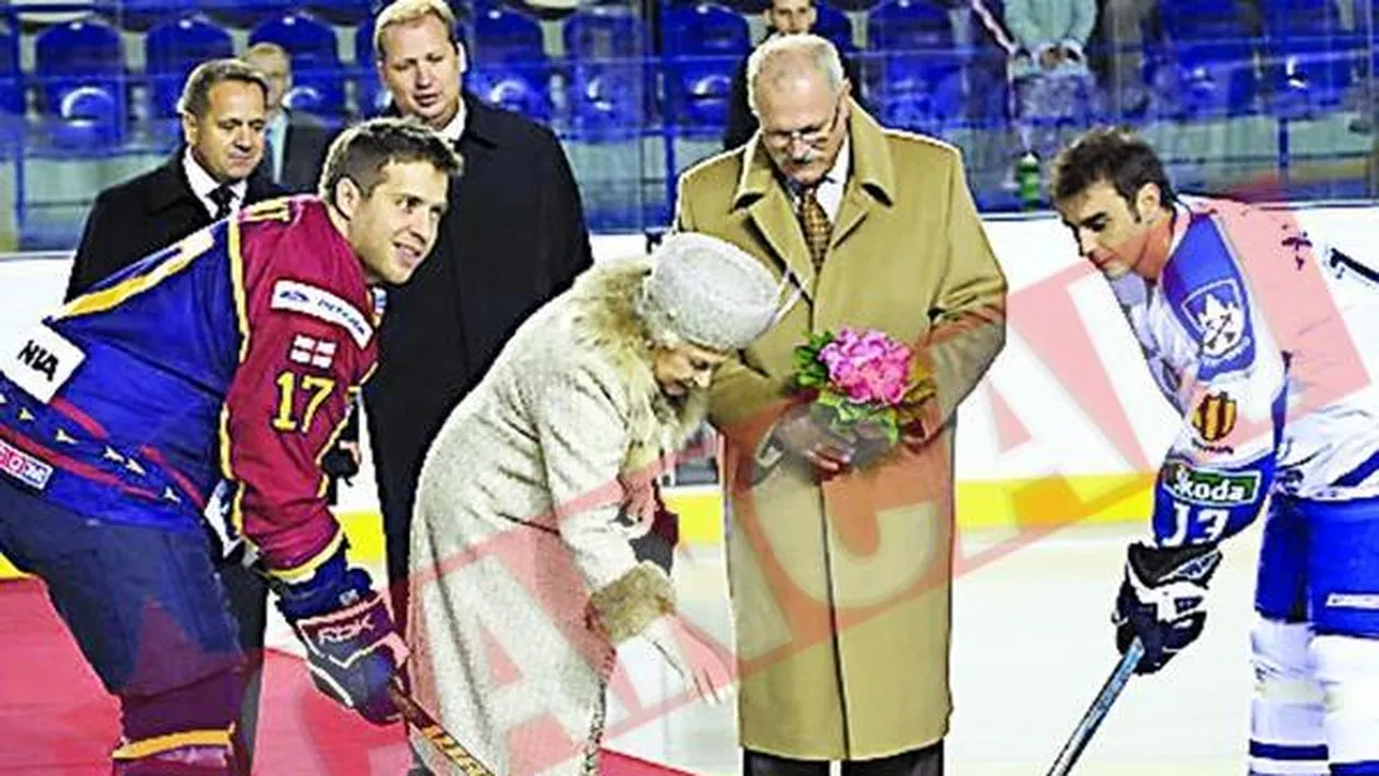 Regina a jucat hochei