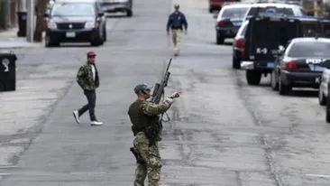 Cel putin 12 oameni au fost omorati intr-un atac armat din Washington