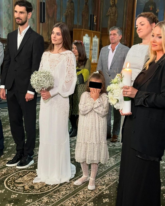 Imagini senzaționale de la nunta lui Theo Rose cu Anghel Damian, proaspăt publicate de Codin Maticiuc. Fiica lui a fost…