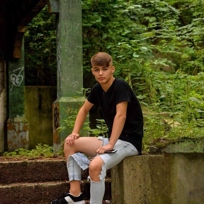 Alexandru Copăceanu are 18 ani și a dispărut din Râmnicu Vâlcea. Părinții se roagă ca el să fie găsit în viață