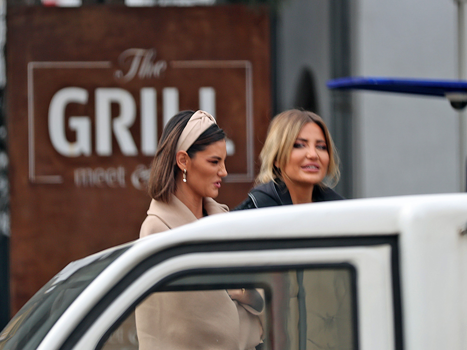 Ramona Olaru și Adina Moraru au părăsit la început locația