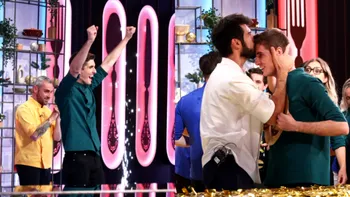 Cine este Luca Zvaleni, câștigătorul Chefi la cuțite, sezonul 16. A plecat acasă cu premiul de 30.000 de euro