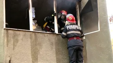 SOCANT! O femeie din Bucuresti si-a dat foc la apartament !