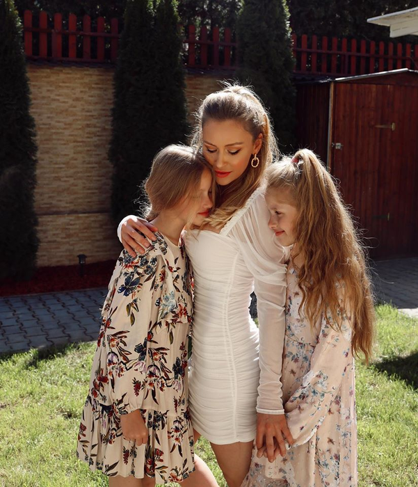 Un nou divorț răsunător în showbizul din România: “De câteva luni nu mai poartă verigheta”
