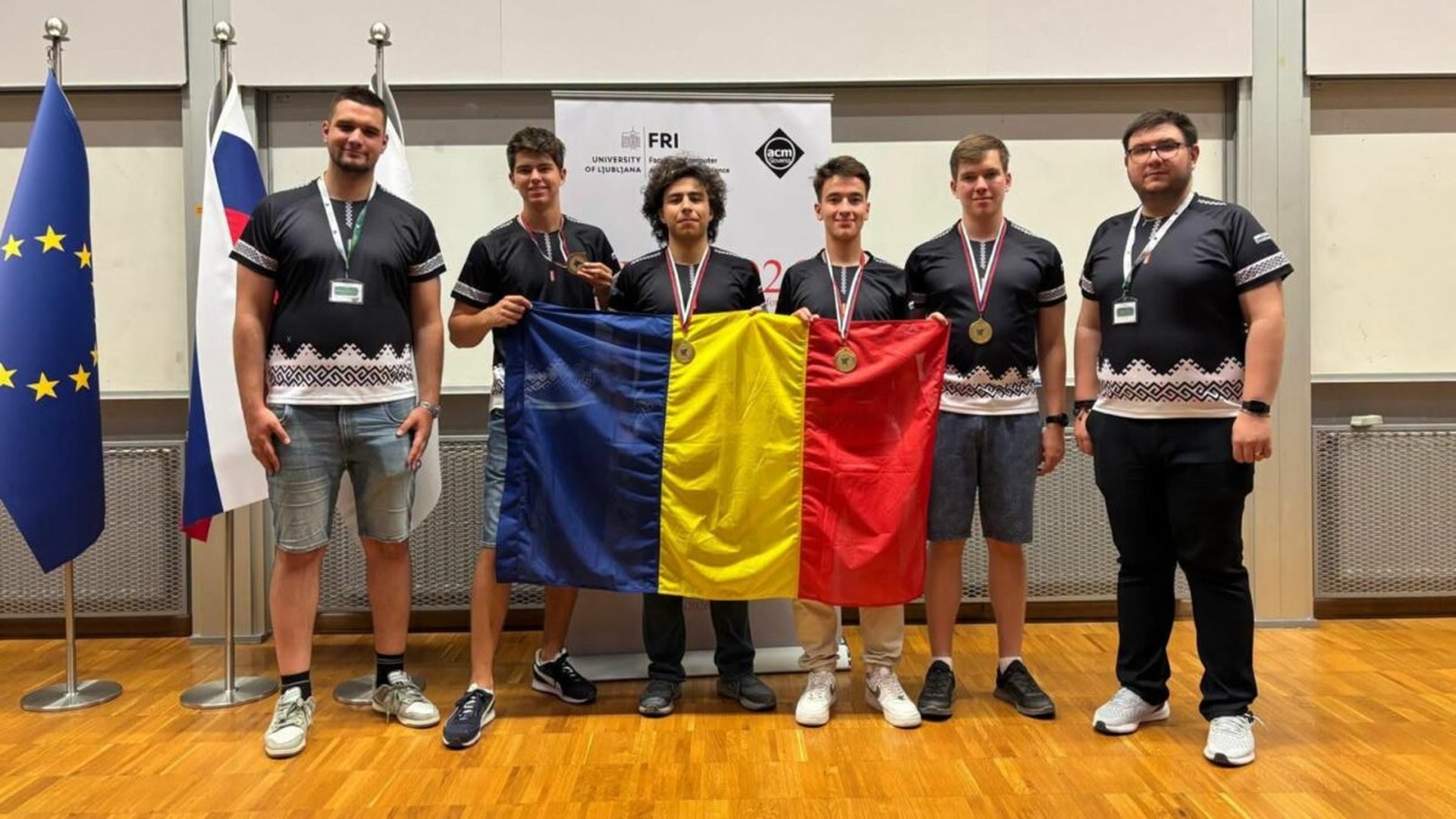 Trei medalii de aur pentru România la Olimpiada de Informatică. Cine sunt elevii premiați
