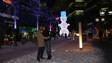 Roxana Ilie si logodnicul au sarbatorit un an de iubire la Berlin