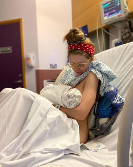 Jessie Cave a născut, însă bebelușul ei are probleme de sănătate și se află la Terapie Intensivă: “O experiență terifiantă”. Cum se simte acum actrița din Harry Potter, dar și băiețelul său