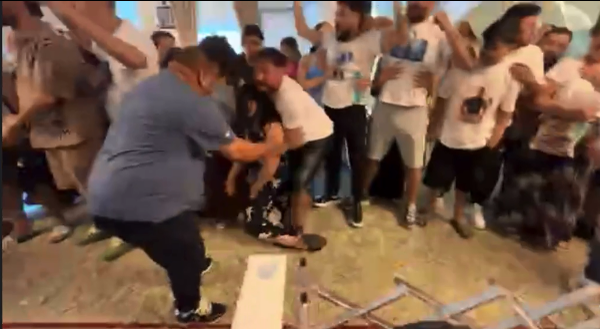 Imagini greu de privit! Francesca, fiica lui Ciprian Pian, a leșinat la priveghi