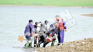 Suceveanul Vasile Seserman si un prieten de-al lui au fost prinsi de furtuna pe lac - Un fost concurent de la "Vocea Romaniei" s-a inecat sub privirile sotiei