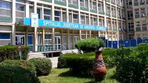 Tragedie! Un bărbat s-a aruncat de la etajul 3 al clădirii Spitalului Judeţean de Urgenţă Slobozia