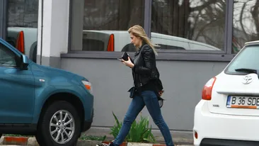 Peripetii la spital pentru Alina Crisan! Si-a facut analize, insa la receptia clinicii a constatat ca nu are portofelul la ea!