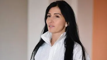 Arde pana la 1600 de calorii pe ora, dar nu e deloc simplu! Antrenoarea de kangoo a vedetelor ne spune tot despre sportul minune