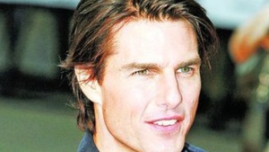 Tom Cruise se însoară pentru a patra oară. Viitoarea soţie a starului are jumătate din vârsta lui si este o ilustră anonimă