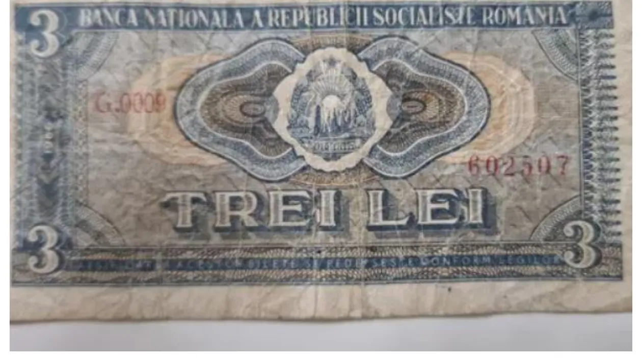 Prețul unei mici comori. Cu cât se vinde o bancnotă de 3 lei din 1966, acum, în 2023