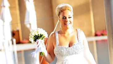 Giulia Nahmany a cumparat mobila de cristal pentru camera fiicei sale!