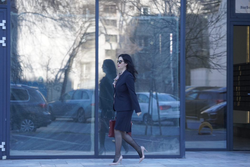 Ionela Roșca Nedelea iese din loc, a doua zi, dimineața