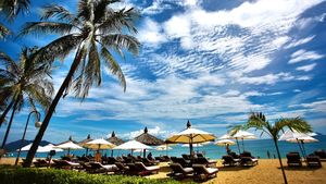 Cu ce amendă uriașă te poți alege dacă dai muzica tare pe plajă. Noua lege impusă într-o țară europeană i-a șocat pe români