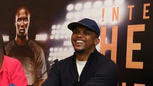 Cum a rămas un fotbalist celebru fără mașina de 150.000 de euro. Hoții au primit cheile fără vreun efort