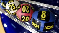 Cine este femeia care a câștigat 10 milioane de euro la Loto 6/49: ”Îmi voi lua viața de la capăt!”
