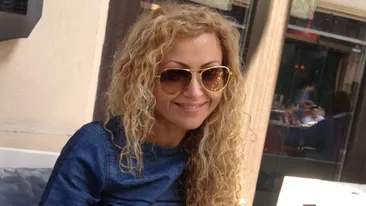 Nu o sa iti vina niciodata sa crezi cui apartine acest abdonen! Singurul indiciu este ca blonda are aproape 40 de ani!