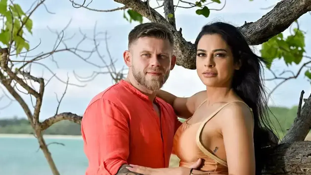 Ema și Răzvan au făcut anunțul după marea finală Insula Iubirii! Cei doi au dezvăluit sexul bebelușului 