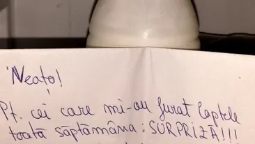 Colegii săi i-au băut laptele din frigider timp de o săptămână, aşa că a decis să le lase un bilet pe sticlă! Mesajul angajatului a devenit viral
