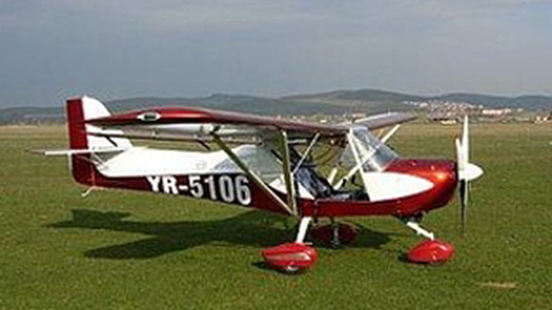 Avionul disparut in timpul unui zbor, cautat fara succes de catre autoritatile din Alba